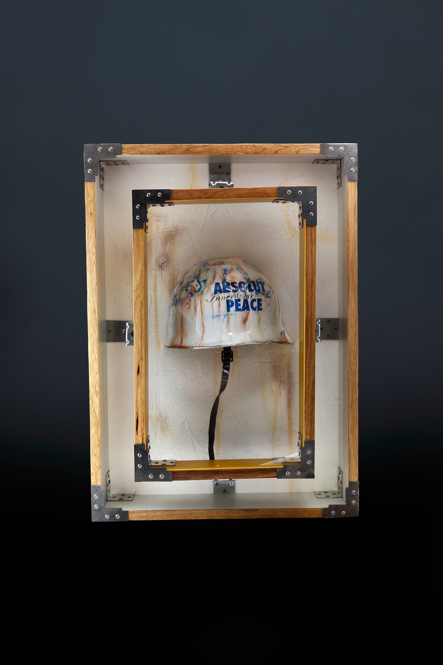 ABSOLUT PEACE HELMET