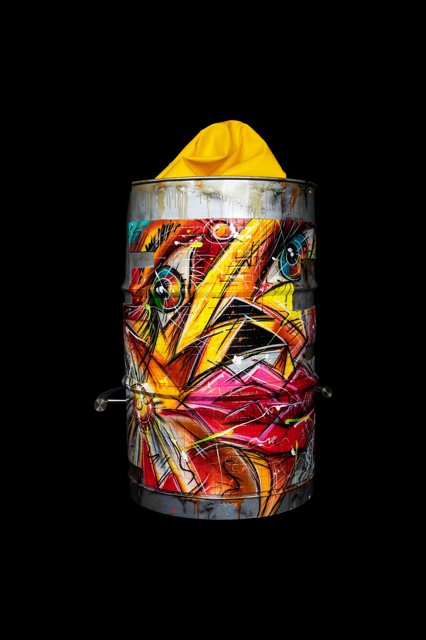 CUBIC BARREL CHAIR 3