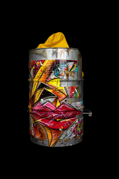 CUBIC BARREL CHAIR 3