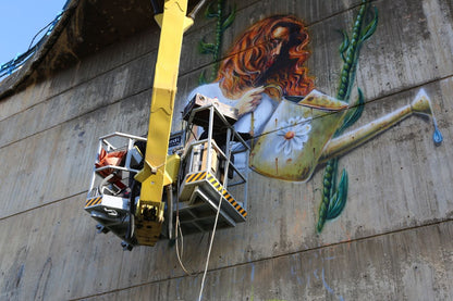 7UP - SUNSHINE ON A SWING