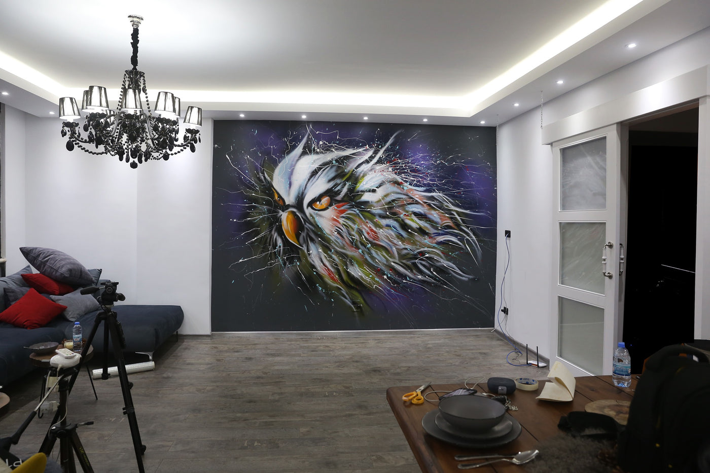 DINING ROOM OWL