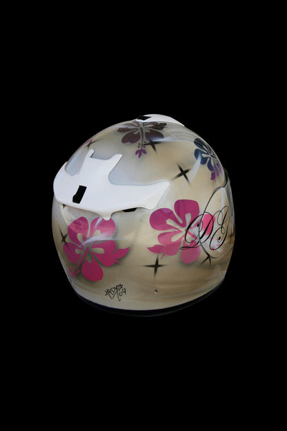 HELMET FLOWERS