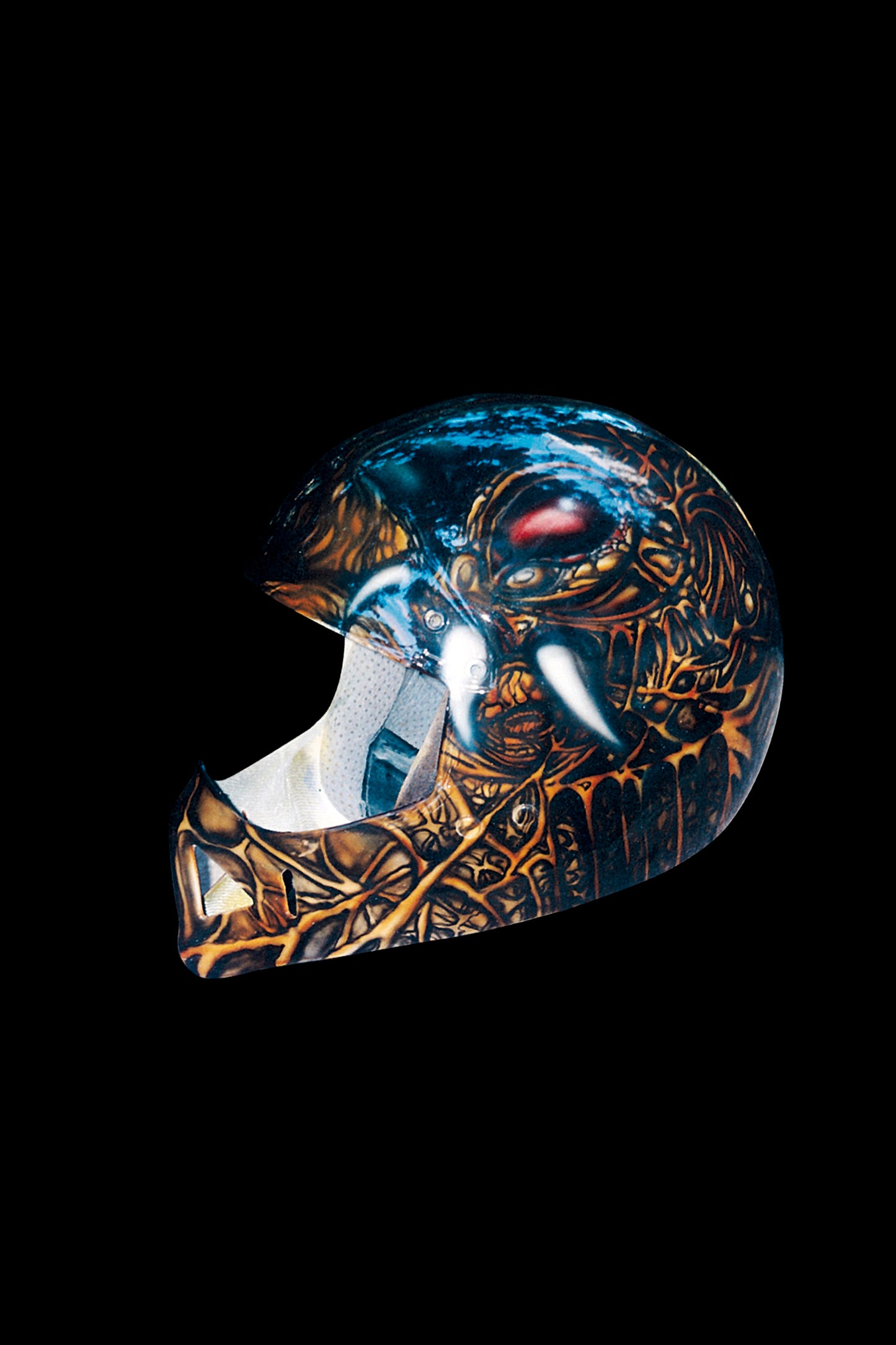 HELMET GIEGER