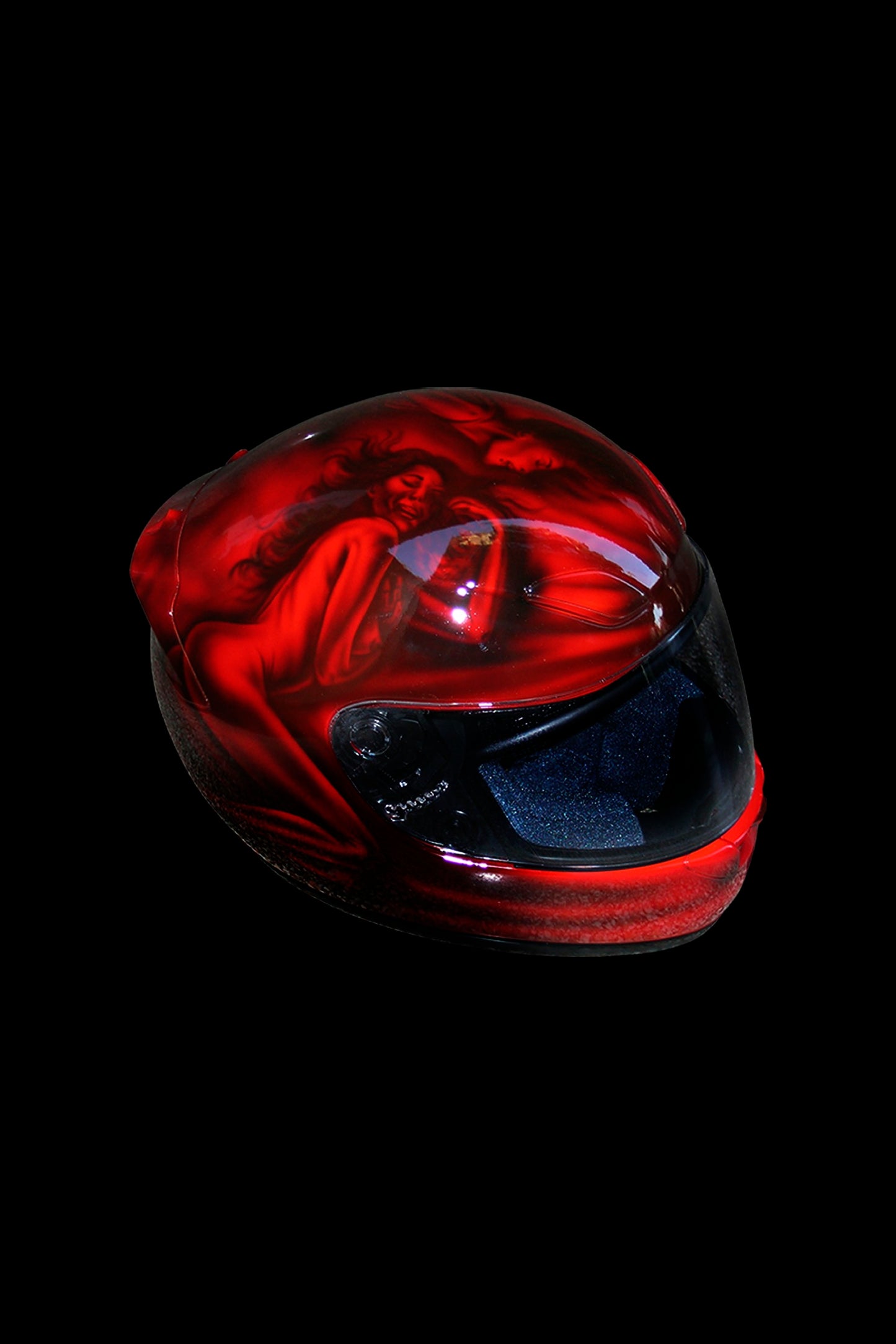 HELMET RED NUDES