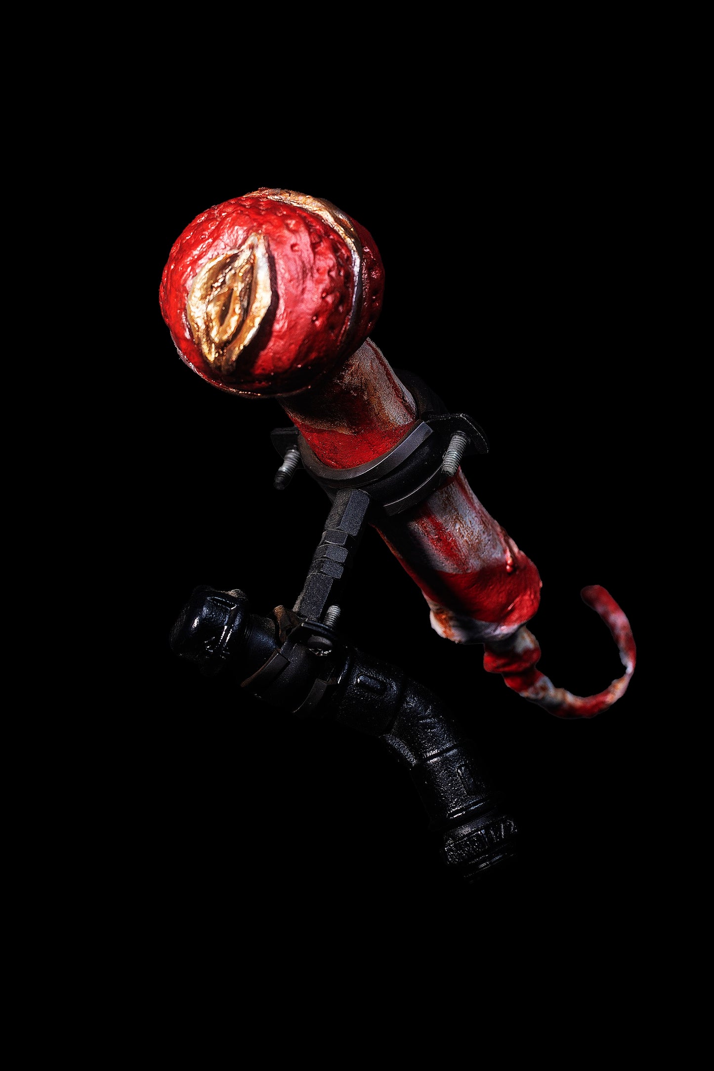 MIC RED: VOICE OF SEDUCTION