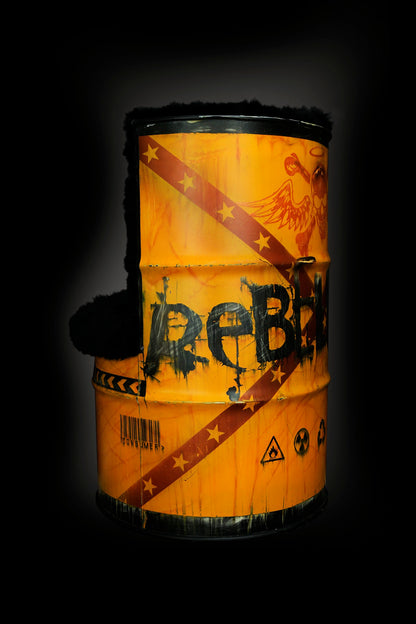 REBELLION BARREL CHAIR