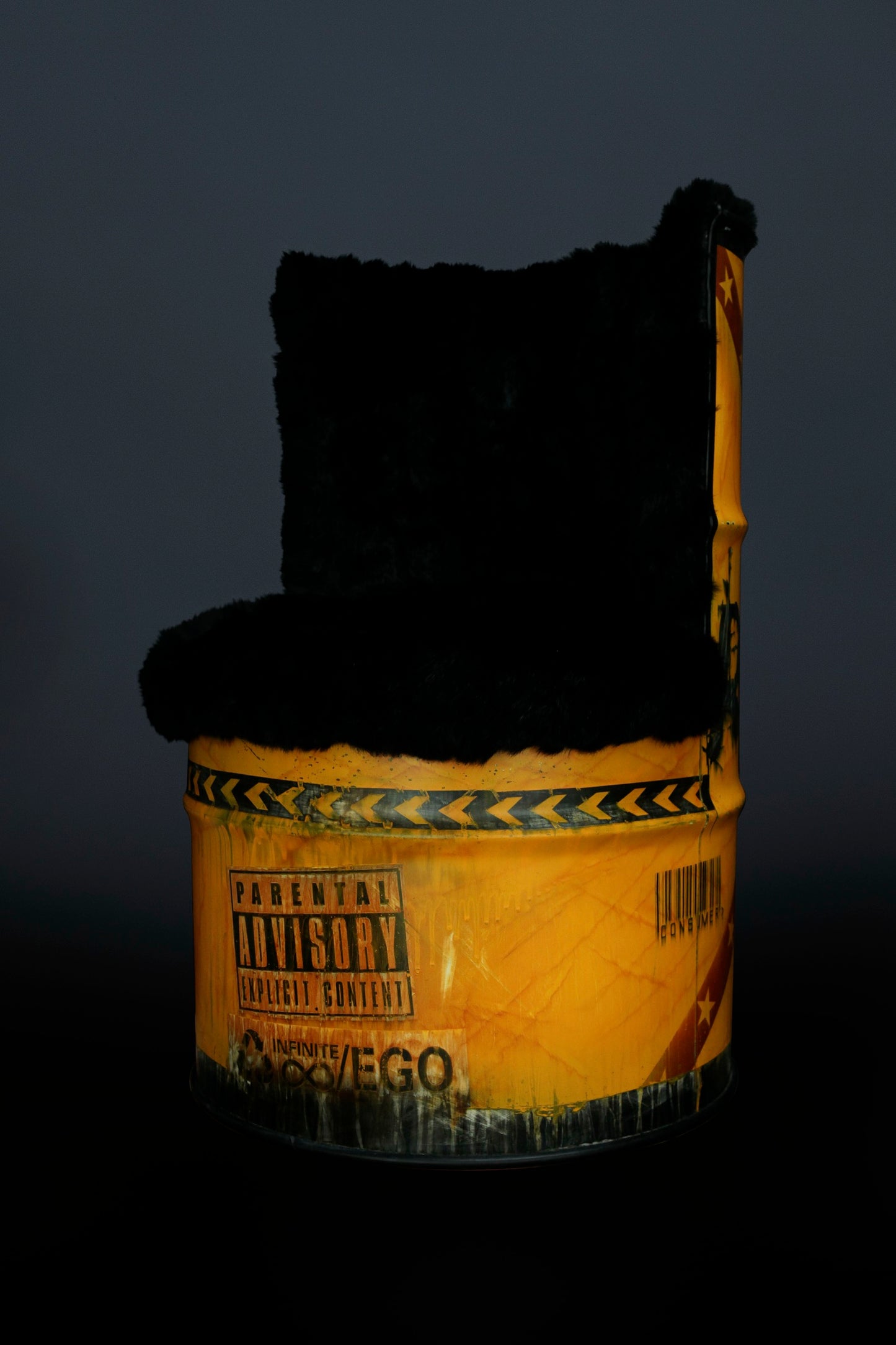 REBELLION BARREL CHAIR