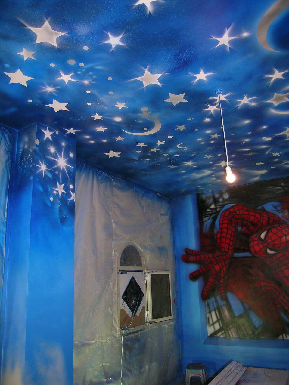 SUPERHEROES ROOM