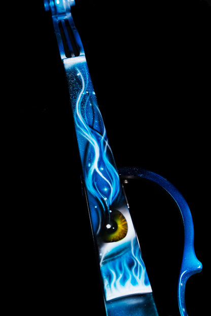 VIOLIN BLUE EYE